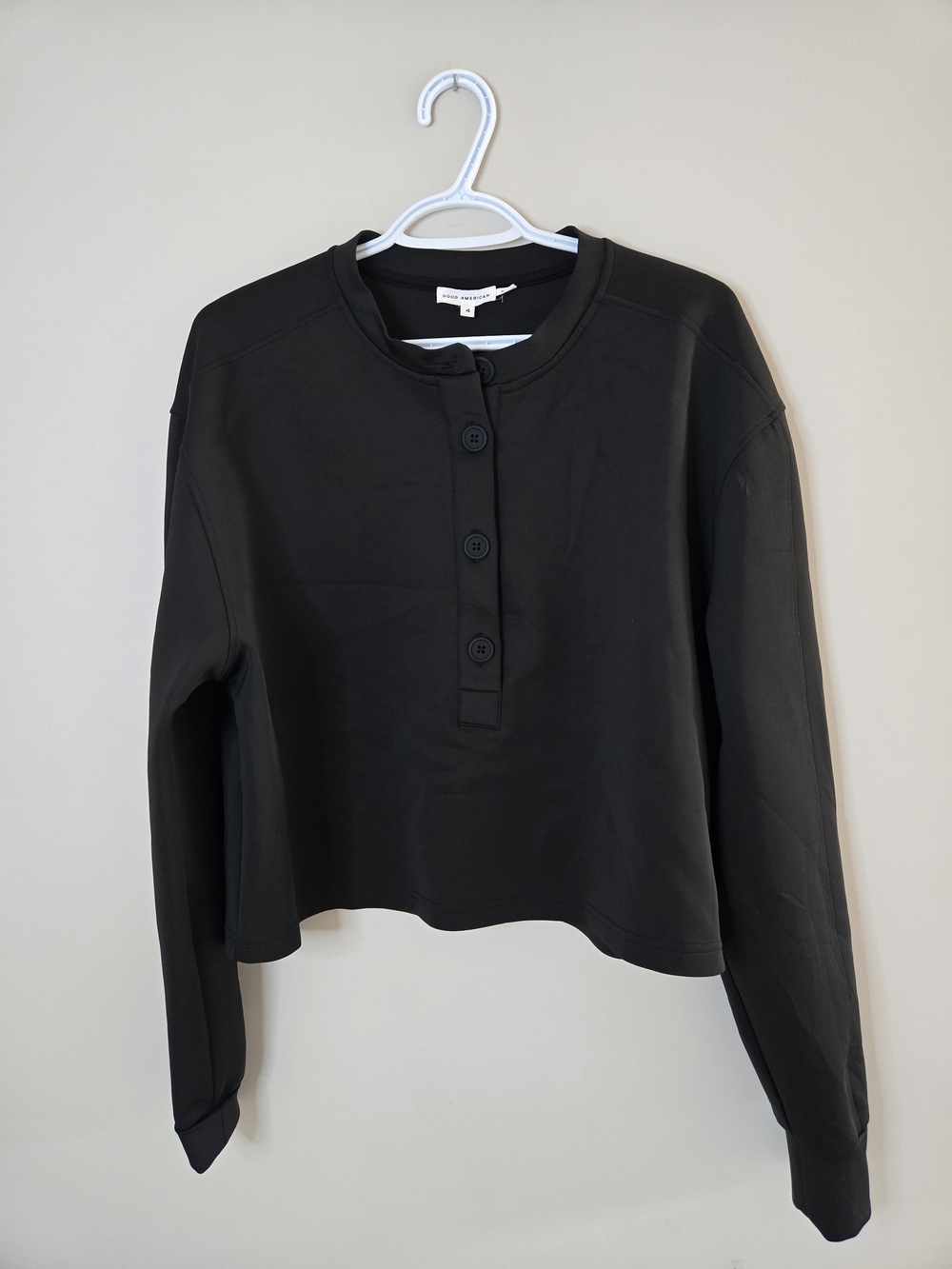 Good American black cropped button-front sweatshirt, crewneck, small/size4 + new